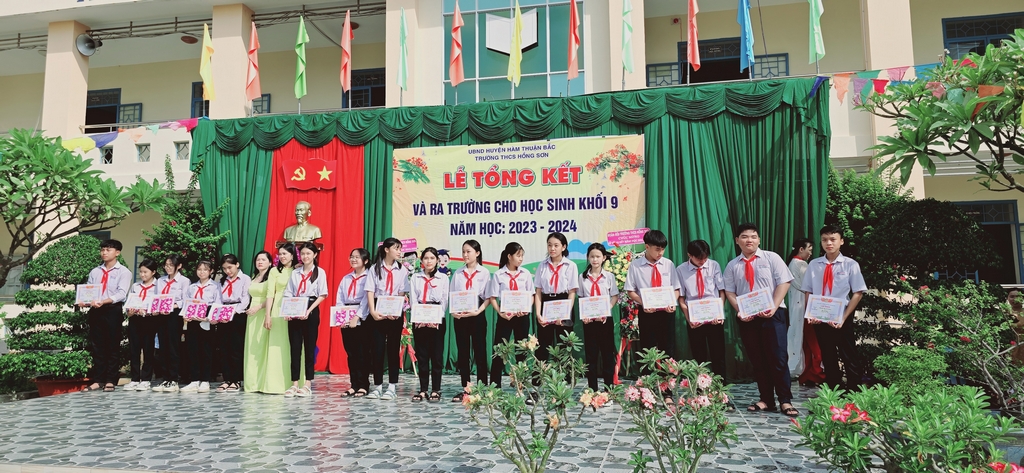 Lễ Tổng kết năm hoc: 2023 - 2024