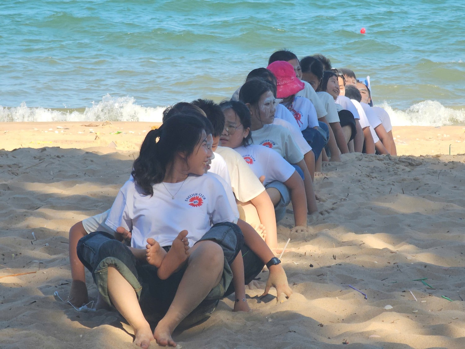 Sinh hoạt dã ngoại CLB Tiếng Anh 2024 - 2025