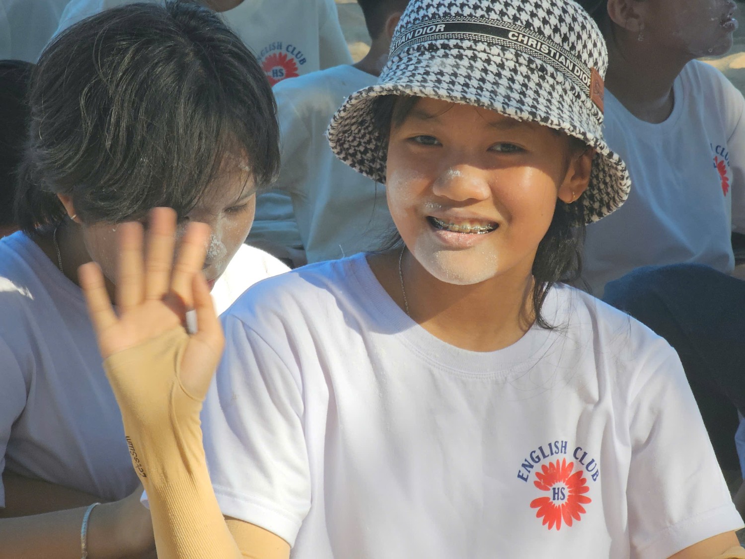 Sinh hoạt dã ngoại CLB Tiếng Anh 2024 - 2025