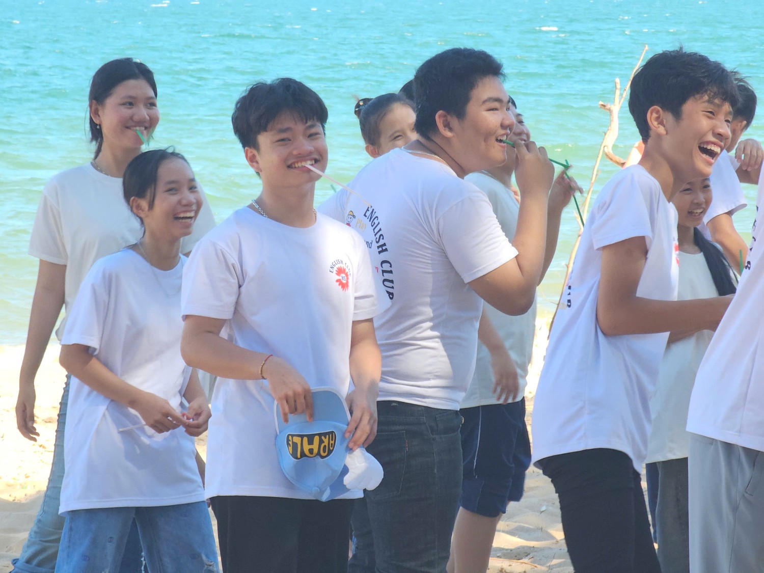 Sinh hoạt dã ngoại CLB Tiếng Anh 2024 - 2025