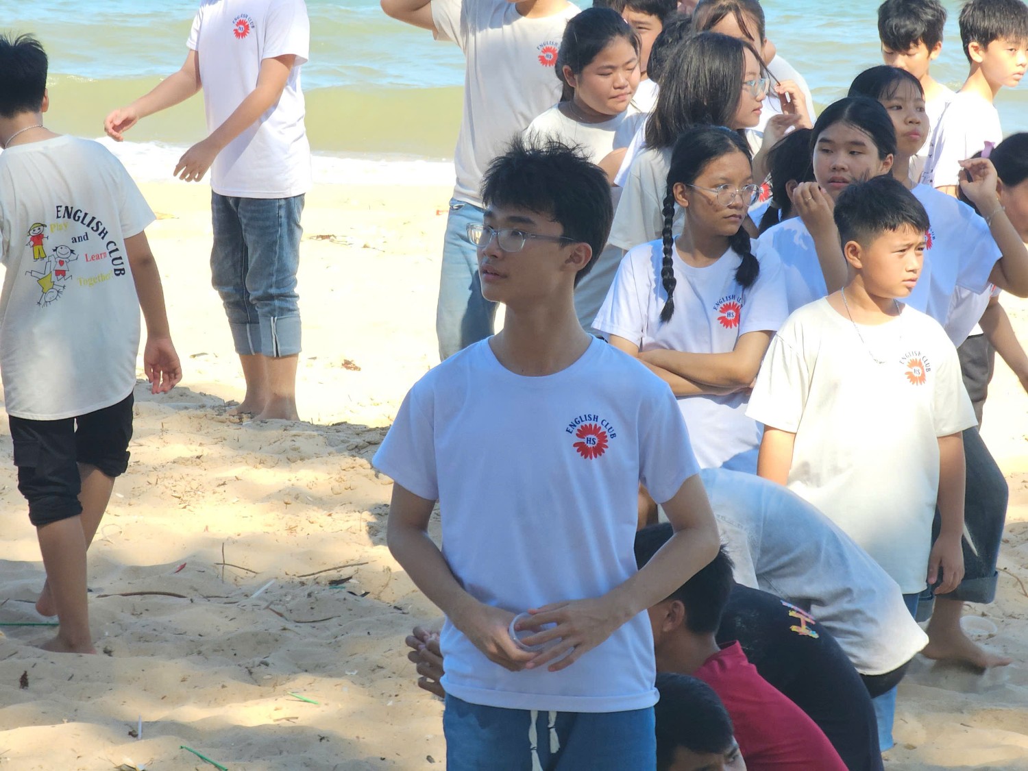 Sinh hoạt dã ngoại CLB Tiếng Anh 2024 - 2025