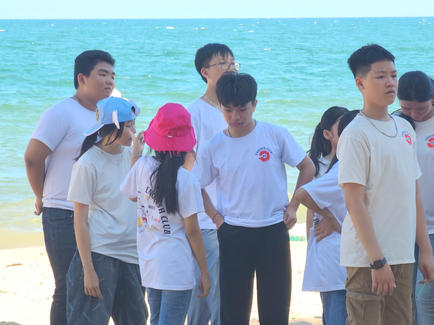 Sinh hoạt dã ngoại CLB Tiếng Anh 2024 - 2025