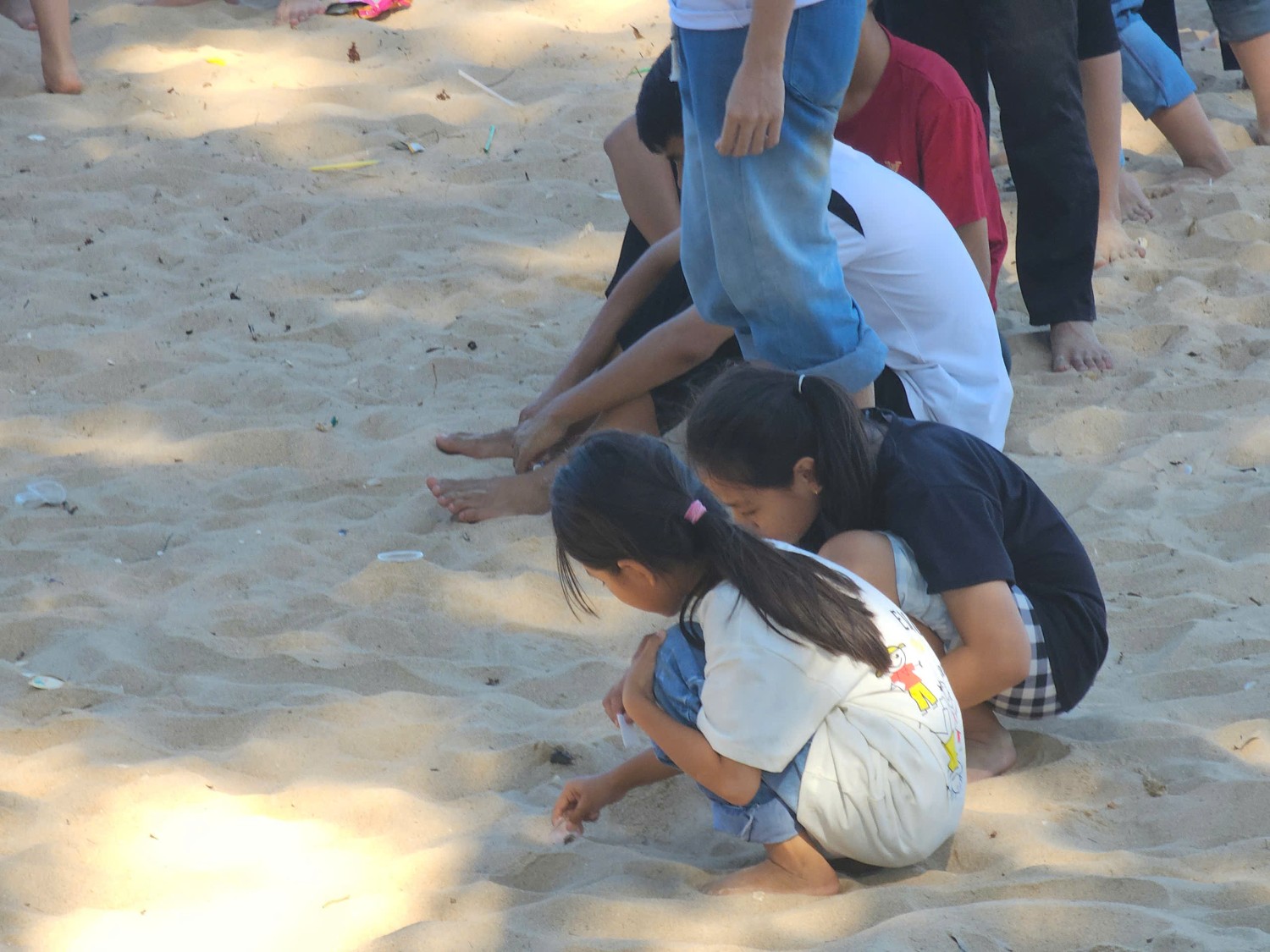 Sinh hoạt dã ngoại CLB Tiếng Anh 2024 - 2025