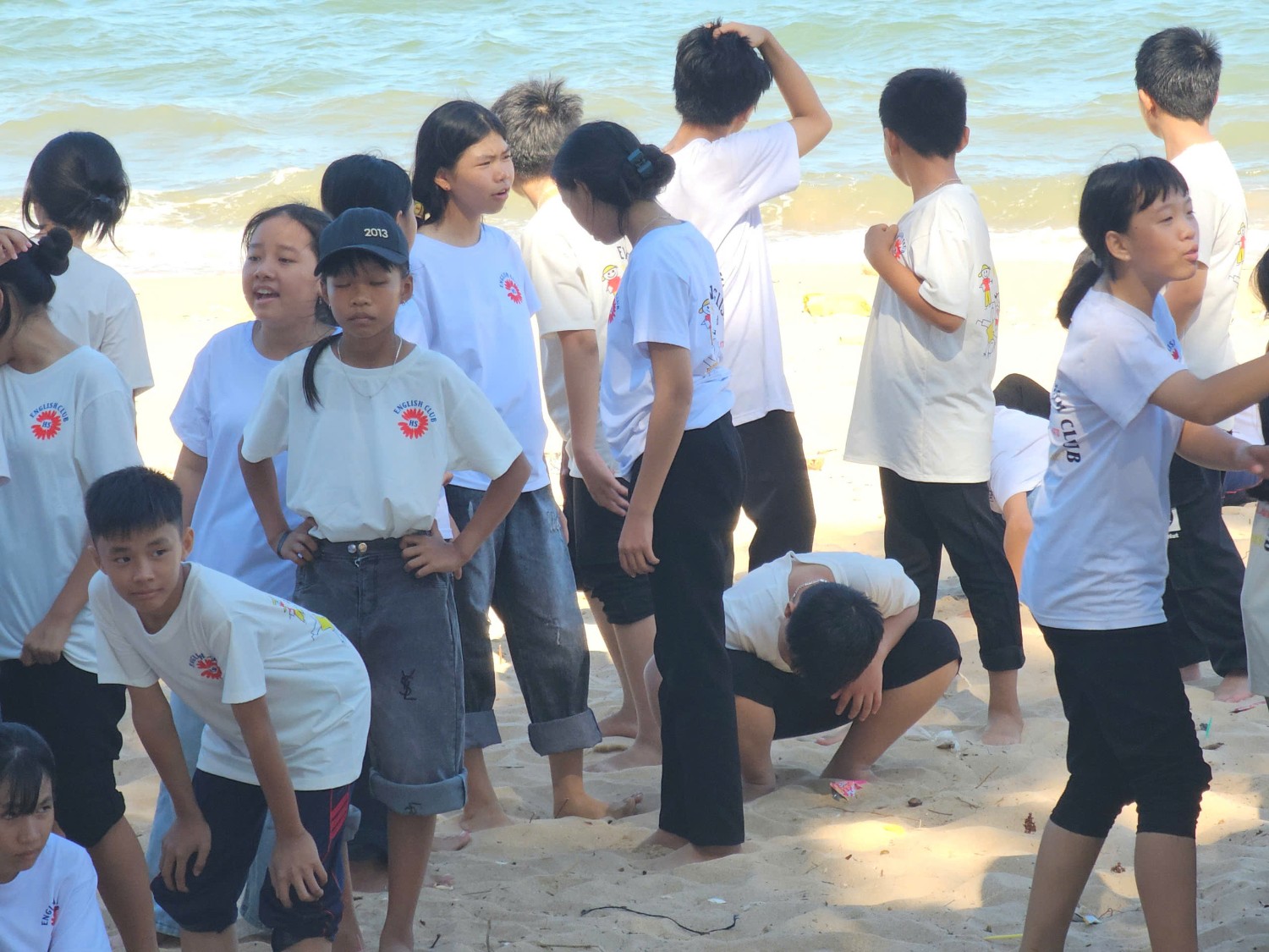 Sinh hoạt dã ngoại CLB Tiếng Anh 2024 - 2025