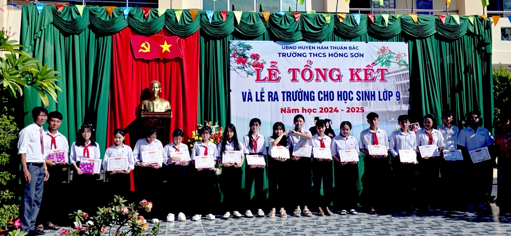 Tổng kết năm học 2024 - 2025