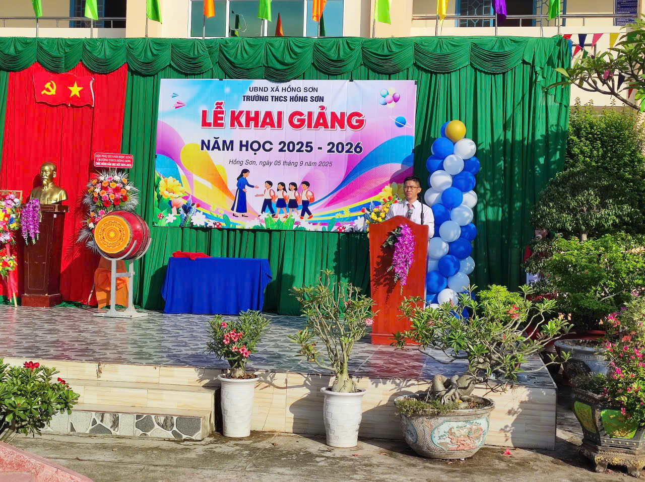 Thầy Đặng Ngọc Thuyên