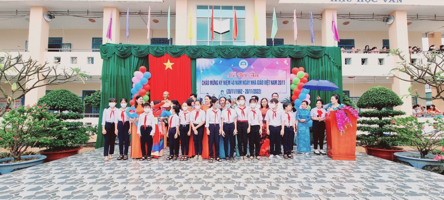 Hoạt động 20/11, năm học 2022 - 2023