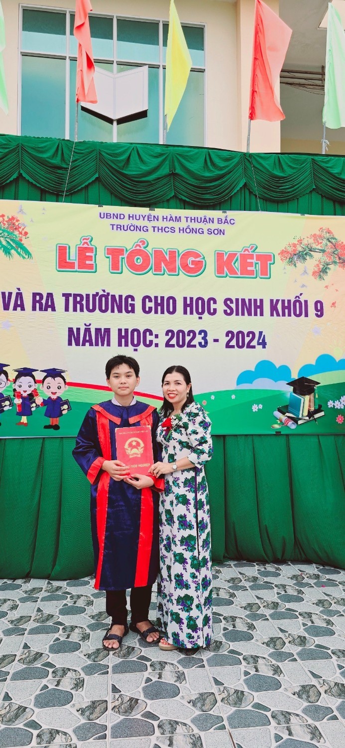 Lễ ra trường của HS Lớp 9, Năm học: 2023 - 2024