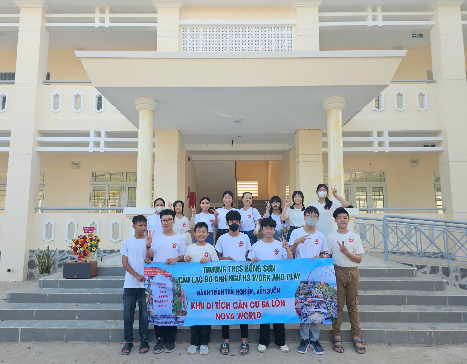 Hành trình về nguồn năm học 2024 - 2025
