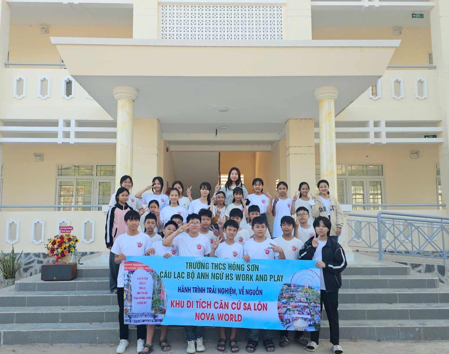 Hành trình về nguồn năm học 2024 - 2025