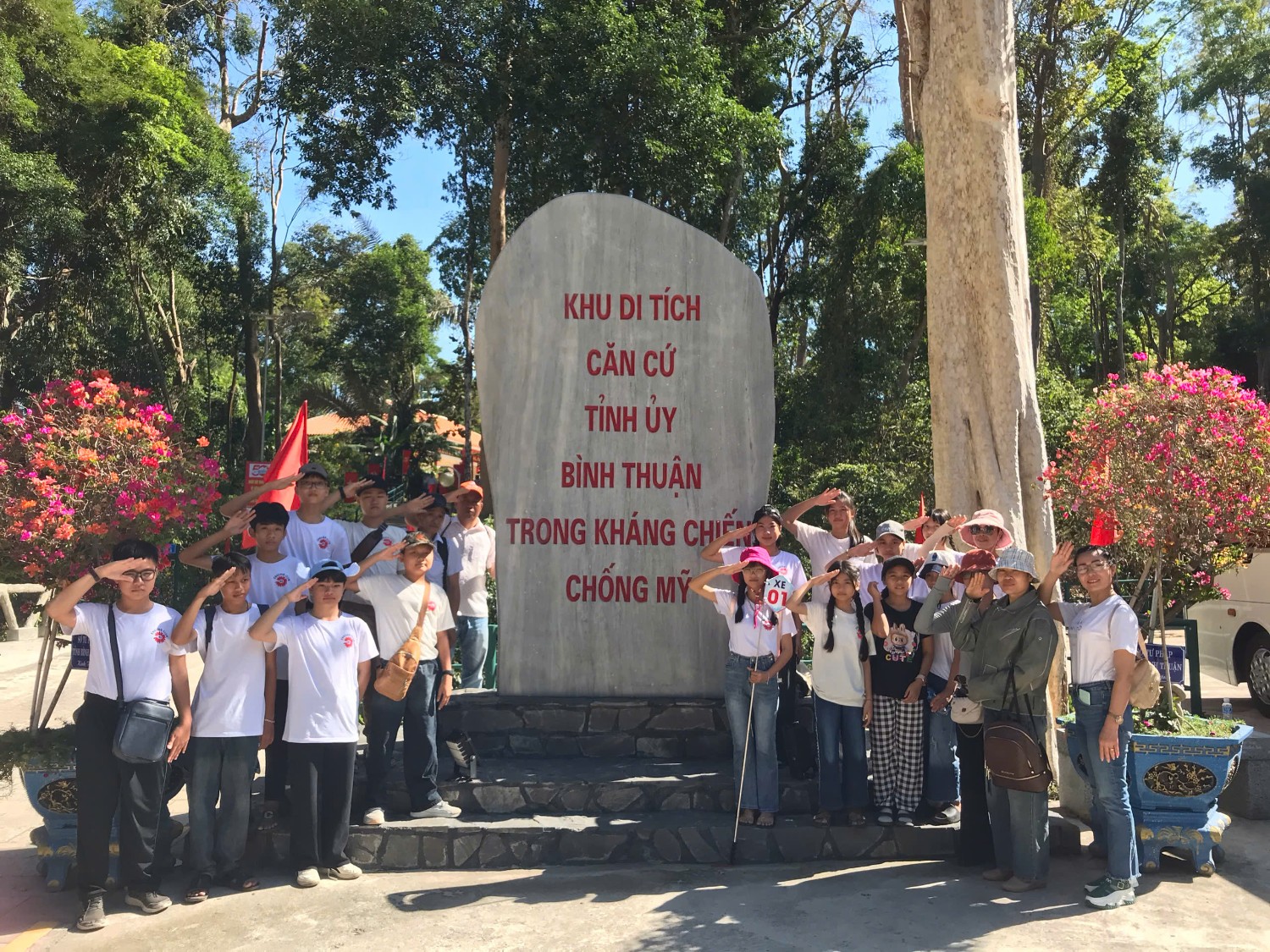 Hành trình về nguồn năm học 2024 - 2025
