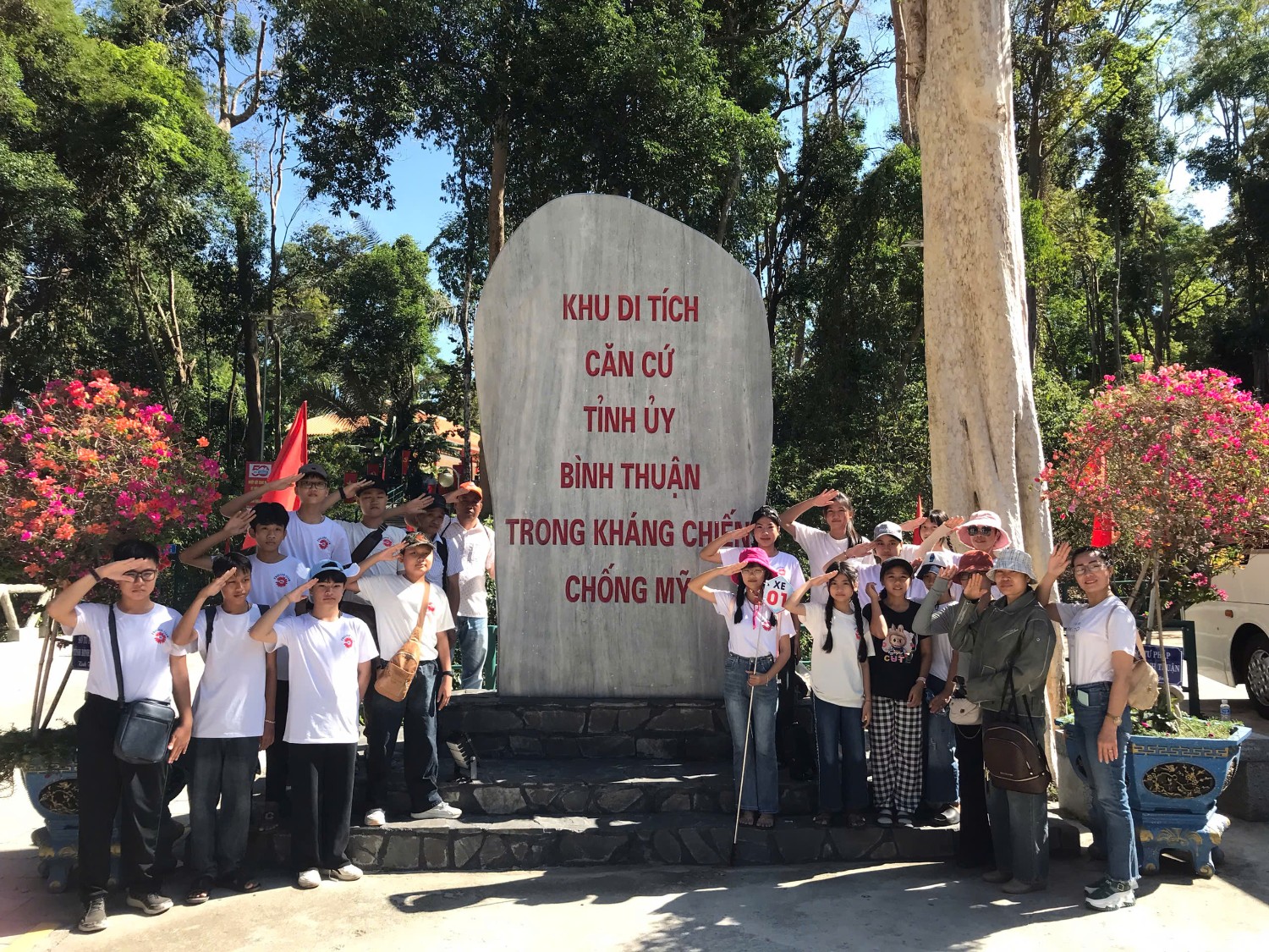 Hành trình về nguồn năm học 2024 - 2025