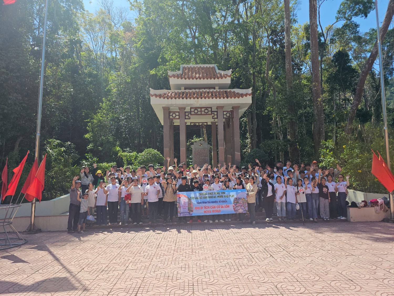 Hành trình về nguồn năm học 2024 - 2025