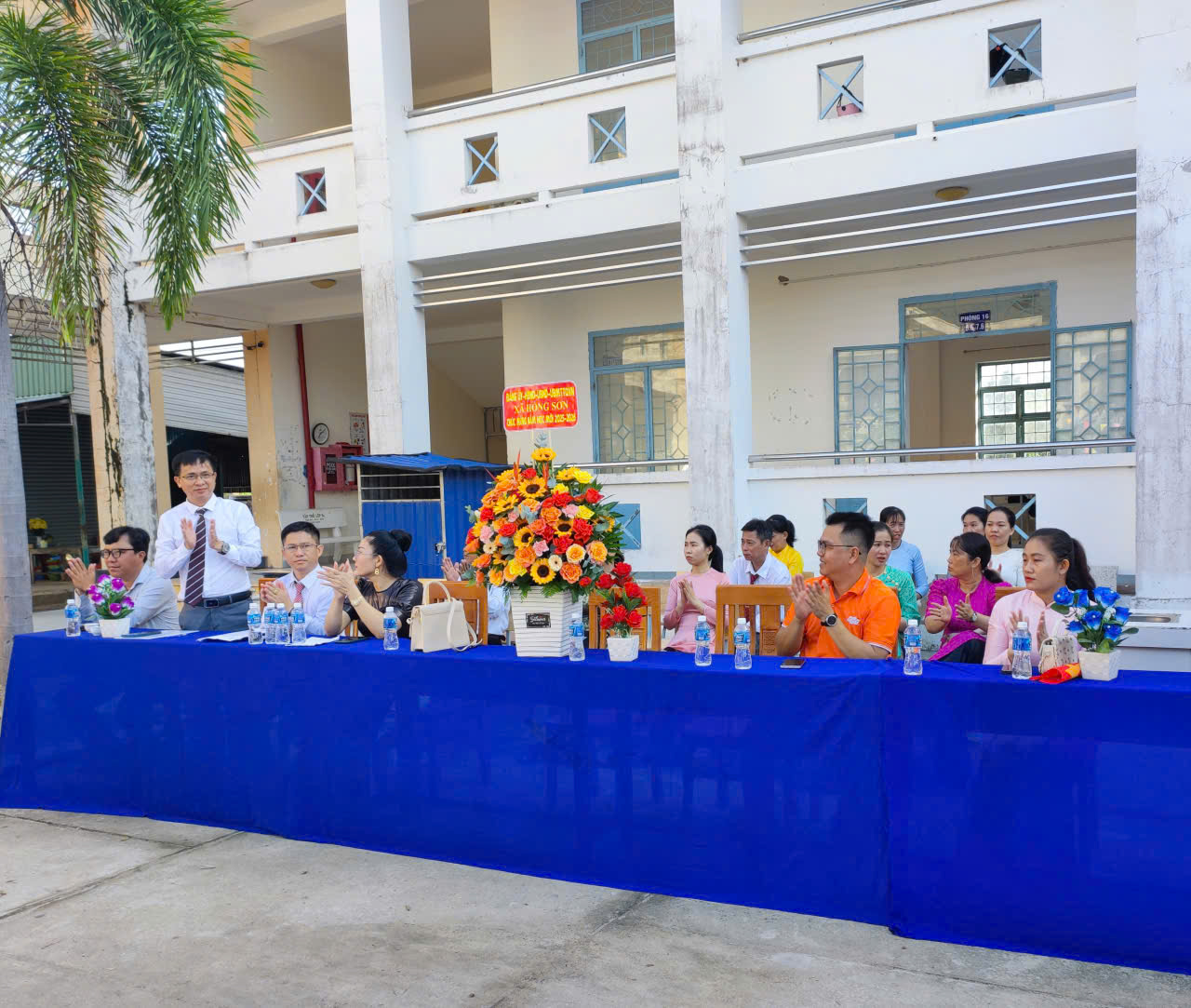 Khai-giang-25-26-30.jpg