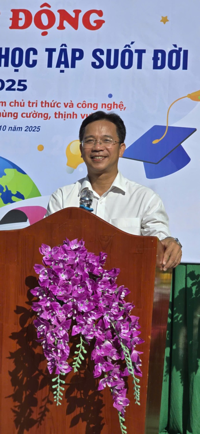 Tuan-le-hoc-tap-suot-doi-13.jpg